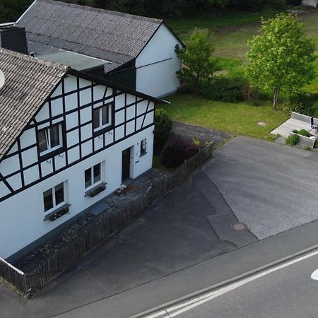 ヘレンタール Lochhof Zwei - Eifelurlaub Mit Farmcharmeヴィラ エクステリア 写真