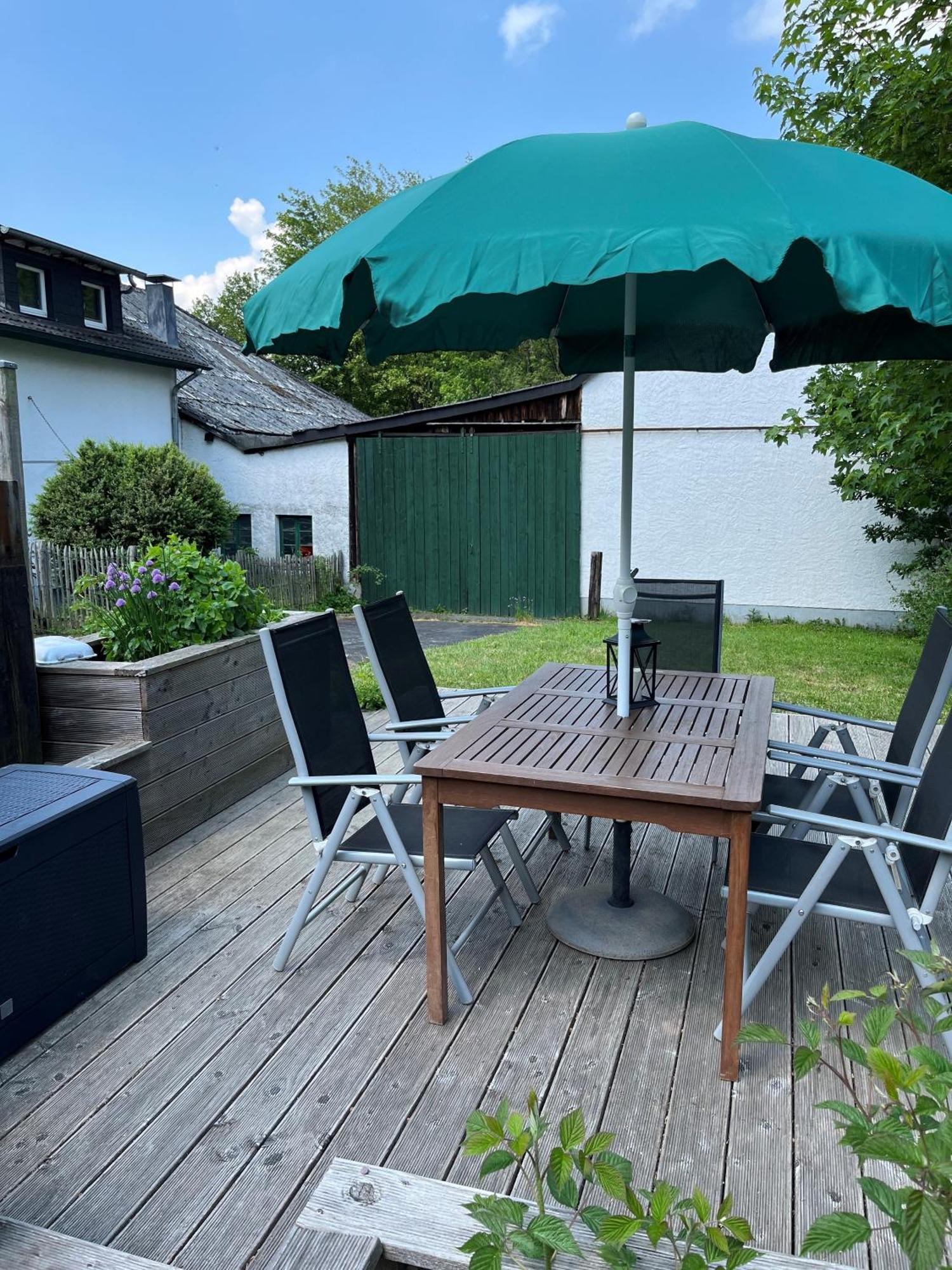 ヘレンタール Lochhof Zwei - Eifelurlaub Mit Farmcharmeヴィラ エクステリア 写真